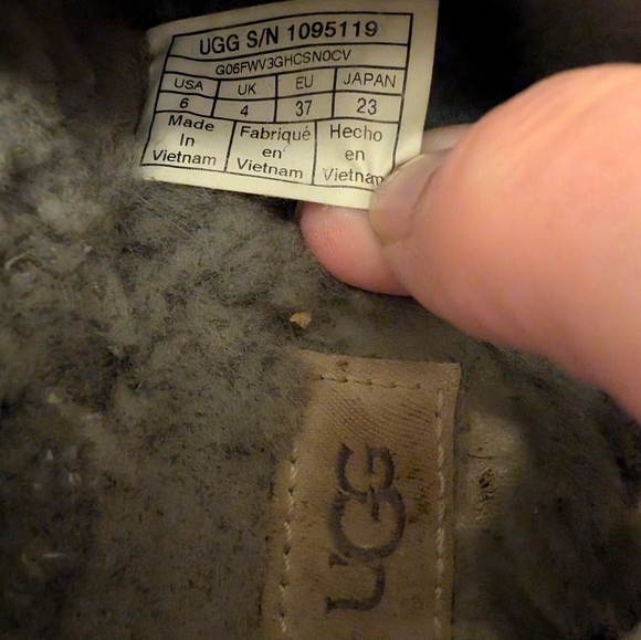 UGG Gray Fluffy Yeah Slide Slippers 6 - Picture 6 of 7